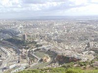 Les demandes de permis de construire seront soumises aux bureaux d'études chargés des POS