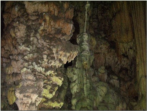 Les grottes de Beni Ad, Ain Fezza