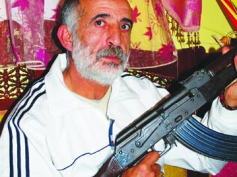 Chaâvane, le Kabyle de Zouara : «J'ai tué et j'étais prêt à me faire tuer pour mes frères libyens» International : les autres articles