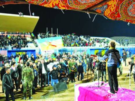 Le chanteur Oulahlou : L'idole des jeunes Amazighs libyens International : les autres articles