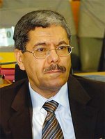 Le satisfecit de Hachemi Djiar