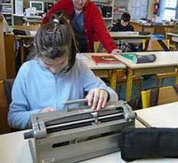 Association des non-voyants ibtissama : Des écoles dotées d'équipements informatiques