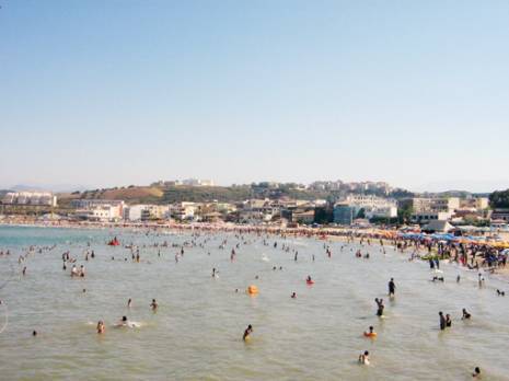 Campagnes d'assainissement sur les plages Préparatifs de la saison estivale