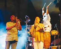 Concert de Manu Dibango à l'esplanade de Riadh El Feth : Sax in the city !