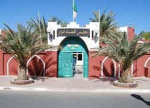 المؤبد و15 سنة سجنا لمجموعة إرهابية بأدرار اشتروا الأسلحة والمخدرات من مدينة الخليل المالية