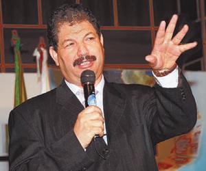 إنزال إعلامي من الجزائر وخارجها لترسيخ ثقافة بيئية إنطلاق الجامعة الصيفية الأولى للصحفيين بالطارف