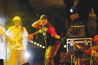 Concert de Ray Lema et Bilal à l'esplanade de Riadh El Feth : Allô, les pompiers' pyromanes !