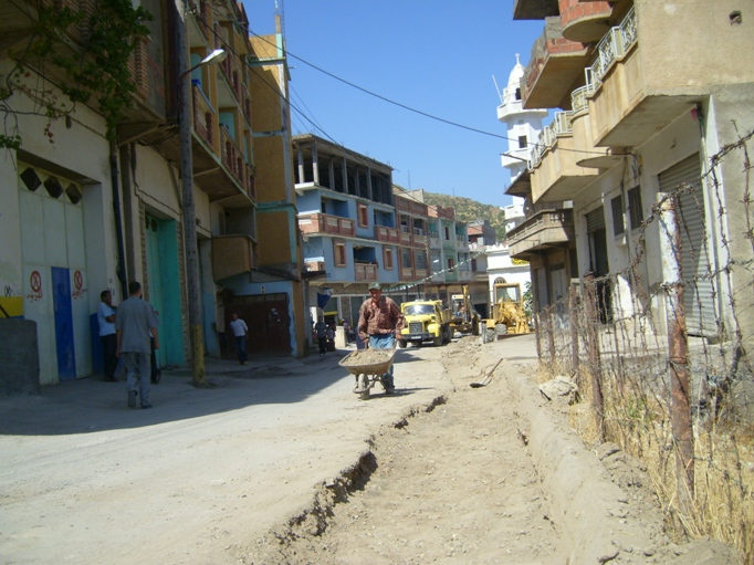 Lemroudj, réparation de la chaussée