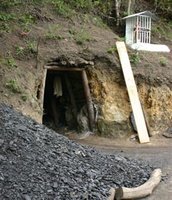 Secteur minier : Des carrières artisanales pour les autochtones