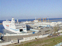 L'important trafic de voyageurs et véhicules maîtrisé