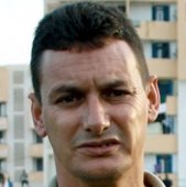 رحموني يجدّد عقده مع مولودية بجاية