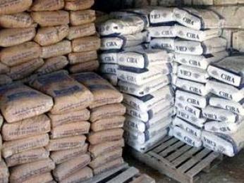 شباب زهانة بمعسكر ناقمون على إقصائهم المتعمد إتهموا إدارة مصنع الأسمنت بتوظيف غرباء