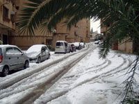 Intempéries-routes La circulation routière perturbée lundi matin à Alger en raison de chutes de neige