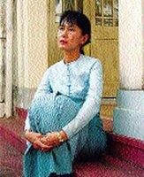 Tollé de protestations à travers le monde