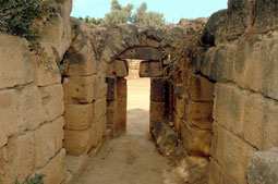 Ramdane Djamel à travers l'histoire