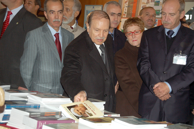 BOUTEFLIKA se plait de HARBI el-harrouchi