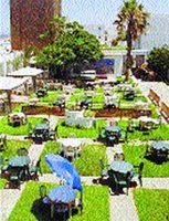 Le ramadhan, les hôtels et les étrangers : Entre habitudes et intolérance