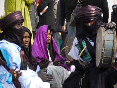 Pour la revalorisation d'une culture orale en déperdition 3e concours «Contes et légendes du patrimoine saharien»