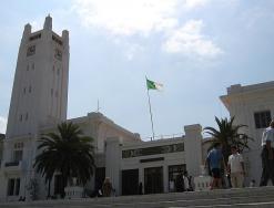 مصلحة الحالة المدنية لبلدية مستغانم تؤكد ارتفاع معدل وفيات الأجنة فيما سيصل عدد سكانها مليون نسمة خلال 35 سنة