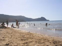 شاطئ ”سونكتار”..اللؤلؤة المنسية بمستغانم بعدما أسقطه مسؤولو مديرية السياحة والولاية من أجندتهم