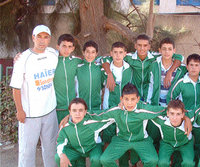 Deux joueurs du NRB Béni Douala à la JSK