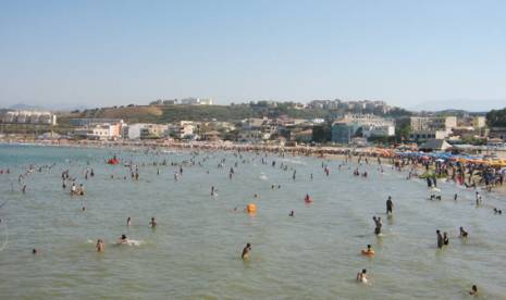 Les squatteurs des plages débarquent L'ouverture de la saison estivale approchant à Jijel