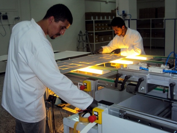 Relations algéro-françaises : Installation d'un comité mixte économique