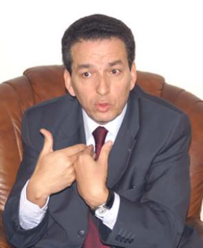 «Il ne faut pas sous-estimer le risque islamiste» AMARA BENYOUNÈS, PRESIDENT DE L'UDR, À L'EXPRESSION