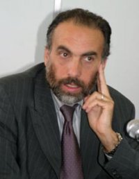 « Les valeurs de l'Emir Abdelkader sont toujours d'actualité » Mustapha Chérif, chercheur et ancien ministre de l'Enseignement supérieur