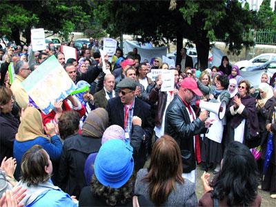 Les grévistes de la santé déçus mais décidés à poursuivre leur action Dénonçant le mutisme de la tutelle, ses menaces de ponctions sur salaires et autres sanctions