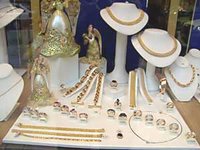 Marché de l'or : Plus de 550 personnes exercent dans l'informel