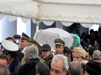 Le Général Mohamed Lamari inhumé au cimetière de Ben Aknoun à Alger