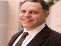 Pierre Olivier ADREY, Directeur Général de la SAPS, À LIBERTE 'Il faudra 20 ans pour former la demande dans les assurances de personnes !'