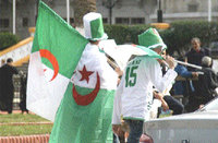 500 supporters de l'Ouest ont pris le train pour l'aéroport international d'Alger
