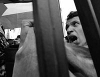 100 ans pour tuer la contestation