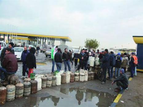 Le manque de gaz et de carburants persiste Chlef : les autres articles