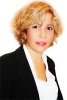 Portrait de Nadia Batata : La spécialiste de la prothèse capillaire