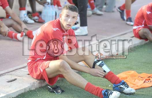 JSK : Hannachi propose 8 mois d'avance à Gharbi