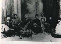 Musicien Cheikh Larbi Bensari : Un enregistrement en langue kabyle