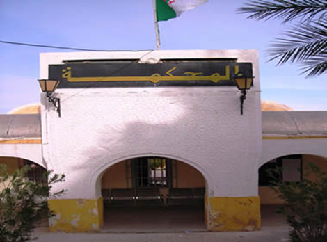 قتل شاب بطريقة بشعة تهز الشارع المحلي بالسويهلة في الوادي بعد اختطافه وحرقه ورميه في مصب المياه القذرة