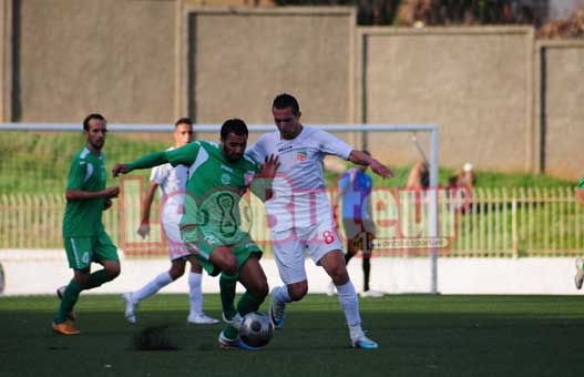 RC Kouba : Les Vert et Blanc dos au mur