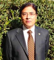 « Nous attendons de signer un accord complémentaire pour l'autoroute Est-Ouest »