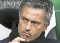 A l'étranger Real Madrid / Mourinho : «Je serai l'entraîneur de Chelsea»