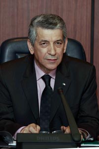 « Tous les moyens nécessaires ont été déployés » Le ministre Baba Ahmed au CEM Abdelmadjid-Meziane DE Mohammadia