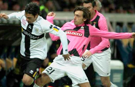 Italie : La Juve accrochée