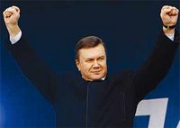 Alors que Timochenko ne reconnaît pas sa défaite :  Le monde des puissants félicite Ianoukovitch