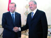 Conférer une dimension stratégique aux relations bilatérales Le premier ministre turc à Alger