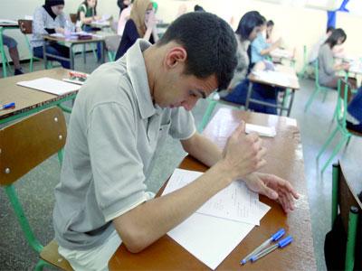 Les sujets de philo et de sciences peu abordables Evanouissements et abandons au troisième jour des épreuves du baccalauréat 2013