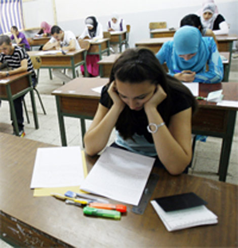 إصابة مترشحة بجروح أثناء محاولتها الانتحار بالوادي