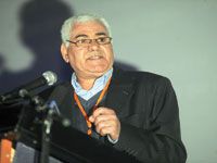 Il hésite à annoncer sa participation aux élections FFS : vrai ou faux suspense '